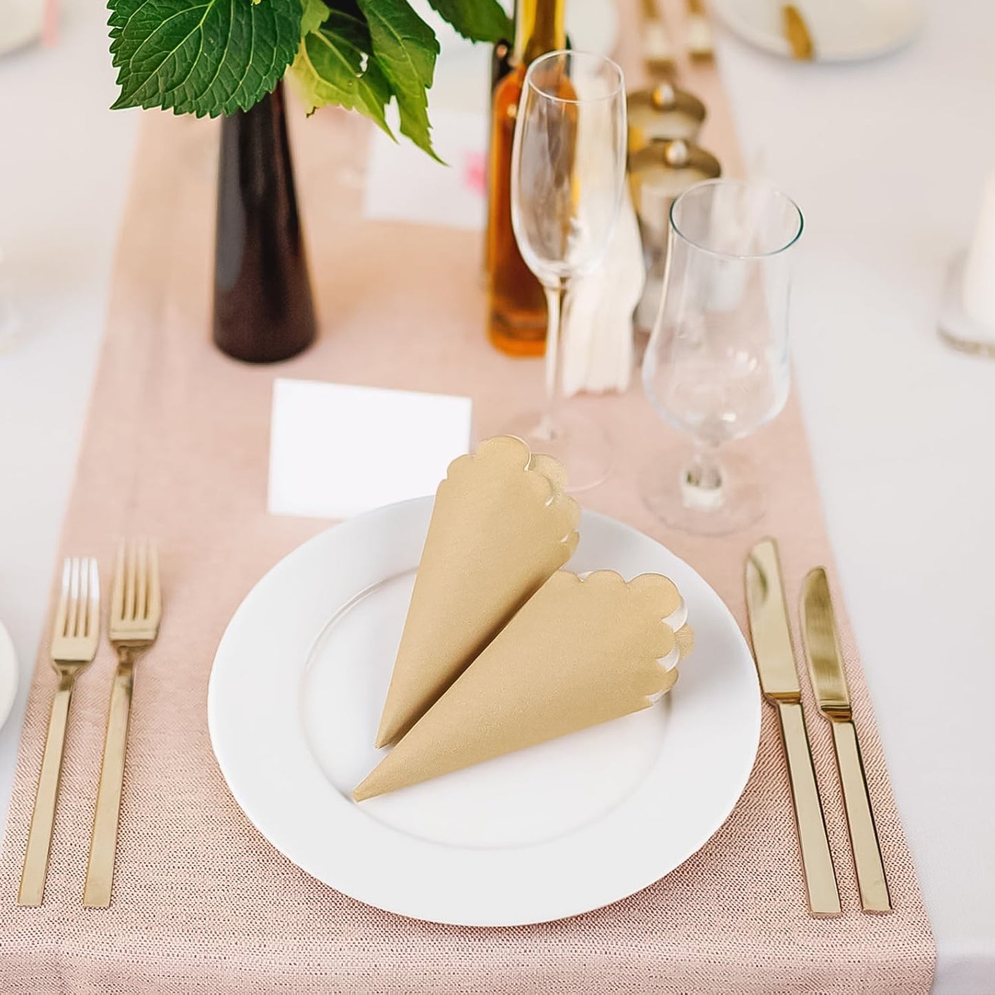 Disposable Scalloped Edge Tissue Napkins Set (120 Pc)